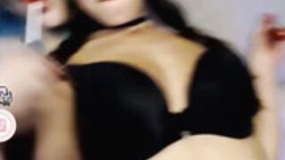 2018-01-19 HelloTami Lesbian tease