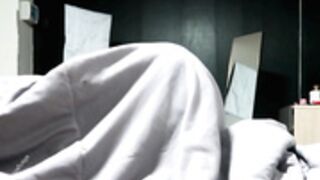 K4ina0A blowjob under the sheets