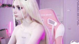 Holliwould_ 11.02.2022