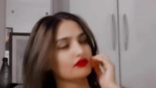 Sassy poonam shows it all viral video