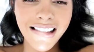 Amanda Trivizas Hot Livestream