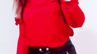 arab girl showing off shiny leggings 4