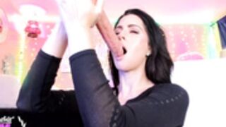 milf_lacey - sloppy sucking