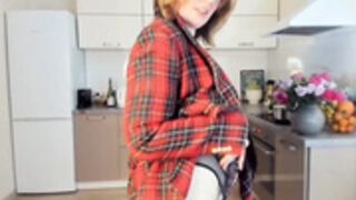 braingirl tits, ass and sheer bush - feb 12 2022