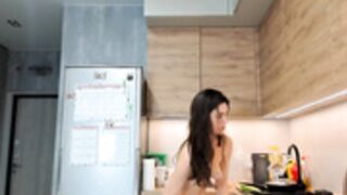 your_next_exx 221029 sexy nude kitchen work