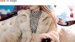 Fur Mistress Stroking