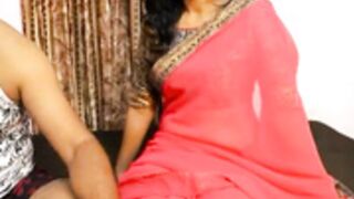 sexylustcouple kissing 2