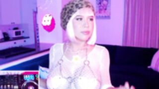 |\/|4R!3 2022-11-08_23-13-59_26401