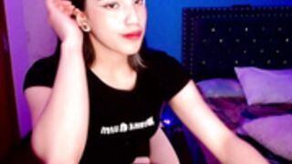 assu_18 beautiful latina with sexy ass