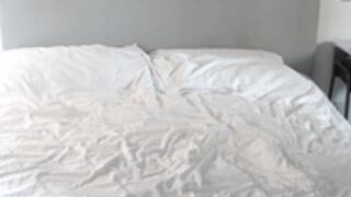 Kos and Karol have quick blowjob and sex in bedroom