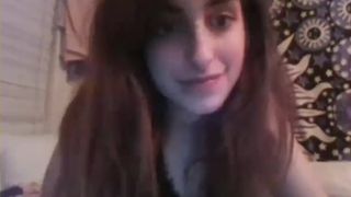 LoveLace420 pussy flash