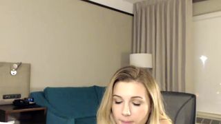 Lexi_love18 Feb 3 2017