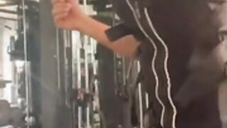Lyna Perez - workout gym (live)