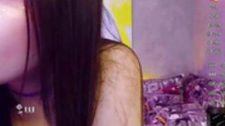 LiluDallass  2022-11-13  cute tight 33yo slit