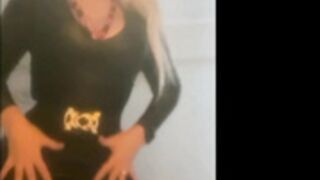 Blonde Catia C X Dancing strip