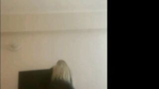 Blonde Catia C X Dancing strip