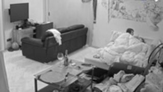 Carla's guest fuck with her boyfriend on the couch