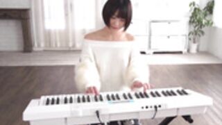 Yurina Amaki Bukkake piano concert