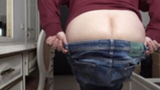 Mr BigHOLE Big Ass Turkish Gay Escort Twerk and Ask