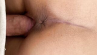 ItsJazzles OF British Mixed Asian Cutie 1st Sextape