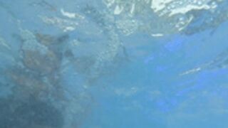 LEEEHANNA, 22_MASTURBATING_IN _PUBLIC_JACUZZI