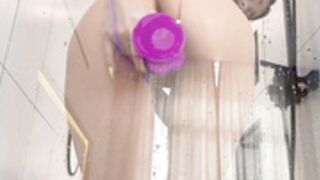 Seltin_Sweety Soaping up tits and ass in the Shower.