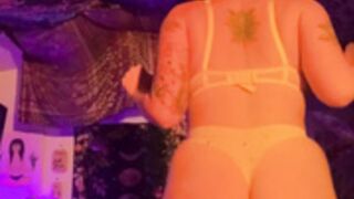 Sunnysunrayss ass clap