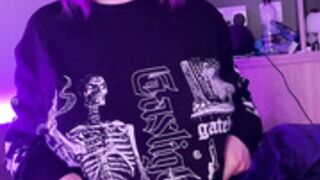 Mika Mae - Titties drop