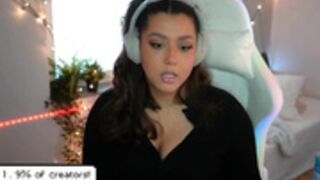 carasweden flashing her big tits -spanks her big ass