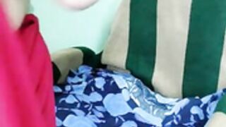 Desi bhabhi full boobs show