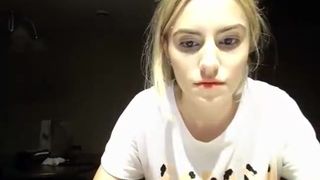 Sassyhelen get topless