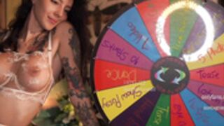 Effyloweell play birthday cake  11/19/2022