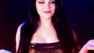 Catjira trys on clothes