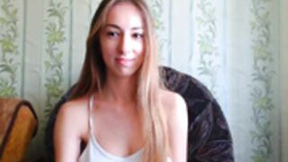 Carolin A likes to rub 2