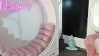 Ashlyeroberts1 SHOWING HER PERFECT BODY ON CAM