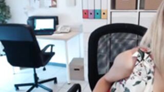 tiffany925 webcam show