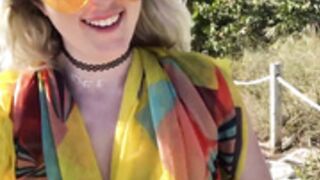 KweenFlaxi topless southbeach