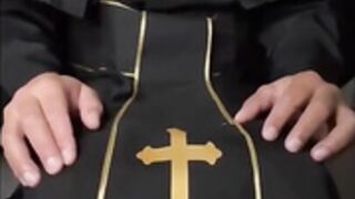 ScarlettKissesXO - nun fuck POV