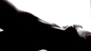 Silhouette Striptease