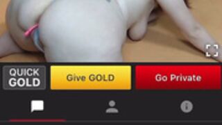 Cam girl twerks nude