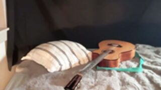 Kaileeshy re-acting with fake bobs