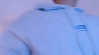 lIIlIIum underboob & booty tease 2