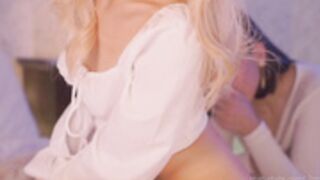 _2strangers 2022.11.11 23_06