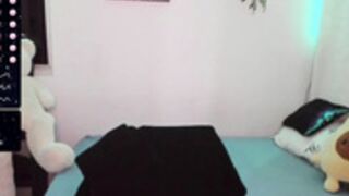 keygr05 blows and titfucks a dildo hard