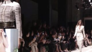 Katrin_sweeft +Kendall Jenner Runway _221202