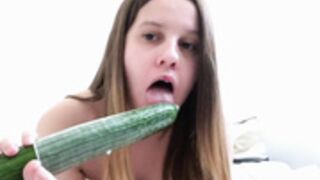 Ellie_Lush - Krass wie riesig