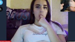 Amina jeune et déjà salope sur coomeet